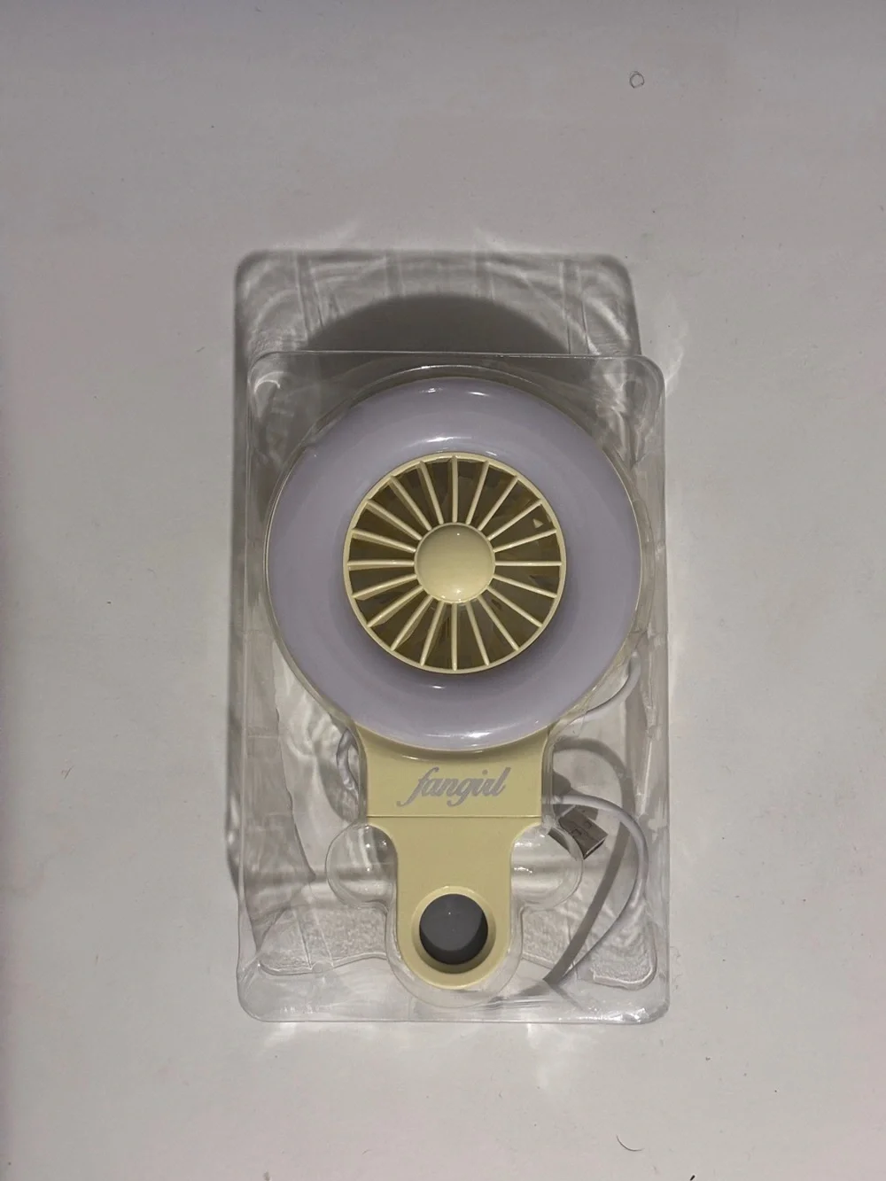 Clip on Phone Fan & Ring Light